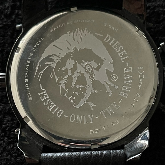 Diesel 3 Bar All Black - Picture 3 of 3